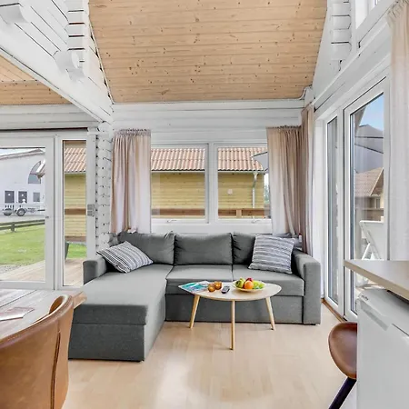 Prázdninový dům Awesome In Tranekær